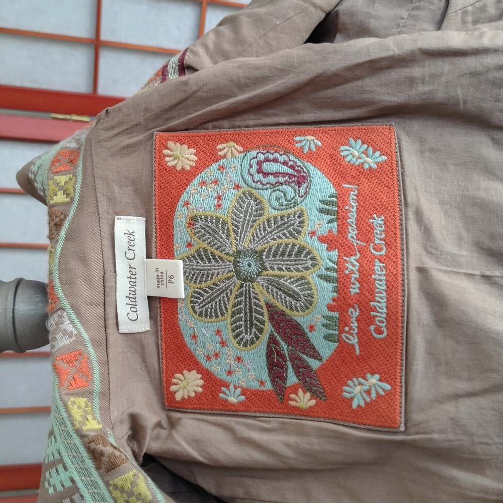 Women's Multicolor Patterned Button-Front Jacket … - image 5